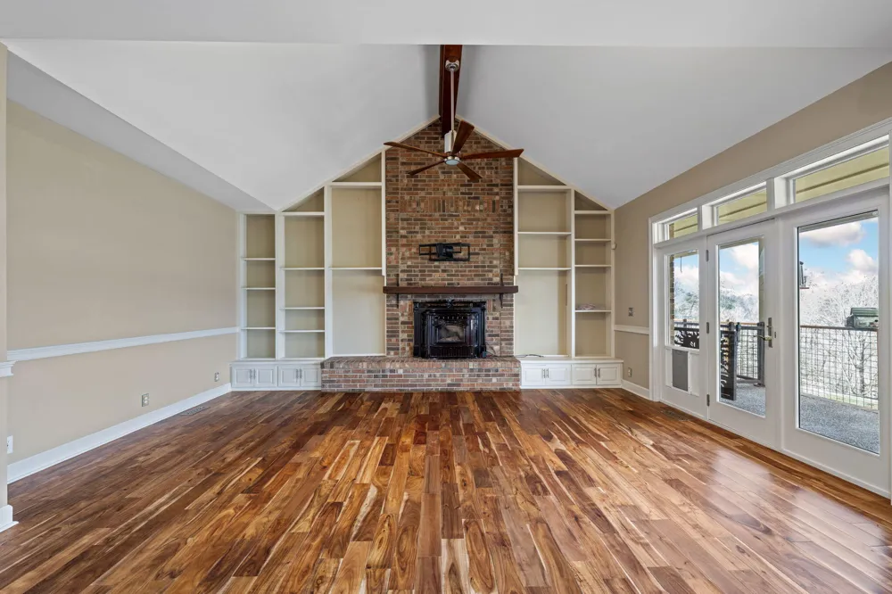 320 Crestview Lane Dayton, TN 37321