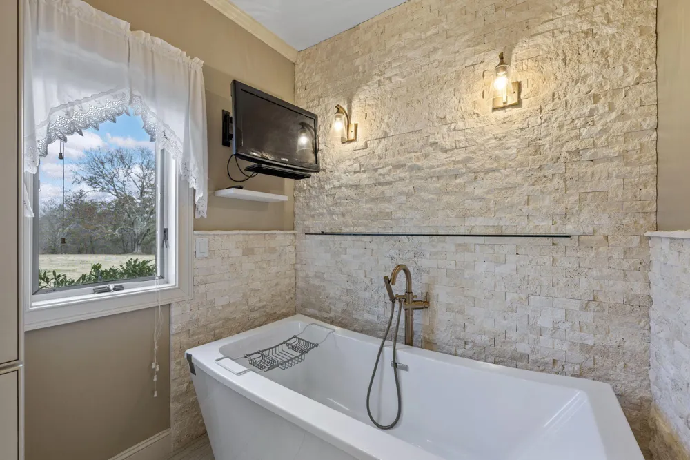 320 Crestview Lane Dayton, TN 37321