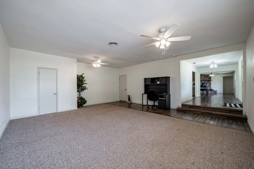 10992 State Highway 6 Avoca, TX 79503