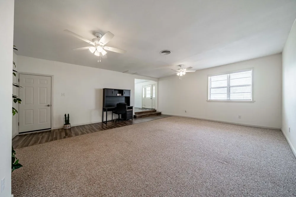 10992 State Highway 6 Avoca, TX 79503