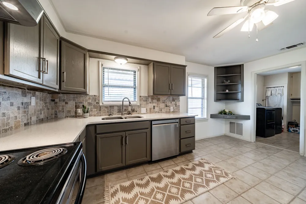 10992 State Highway 6 Avoca, TX 79503