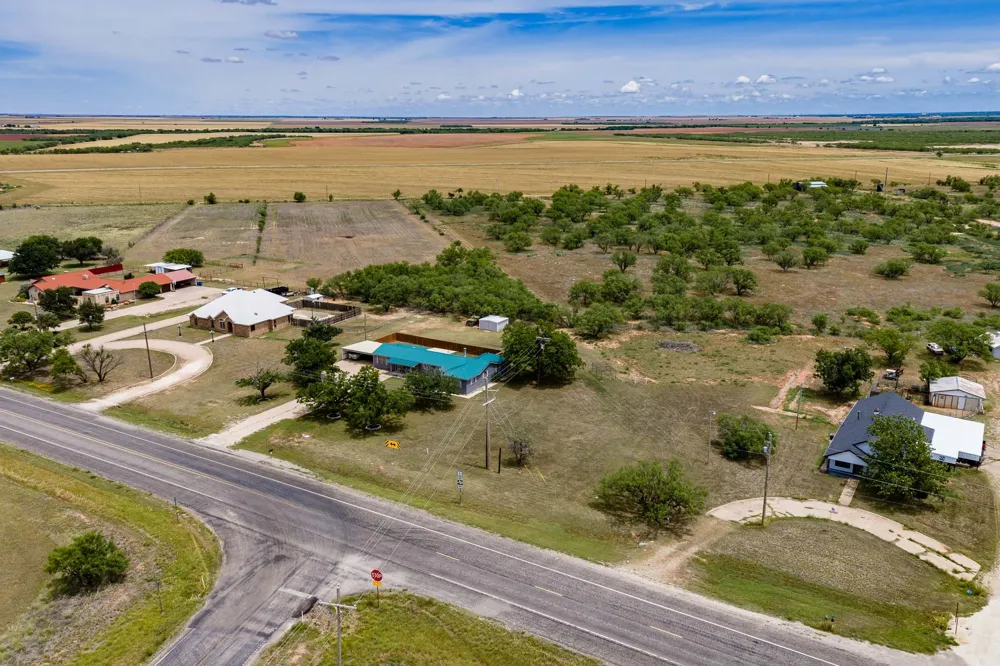 10992 State Highway 6 Avoca, TX 79503