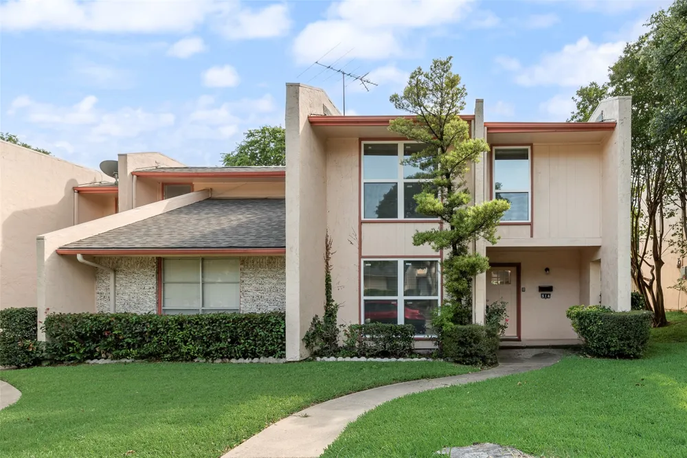 514 Valley Park Drive Garland, TX 75043