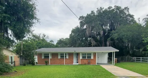 1335 NE 10TH STREET