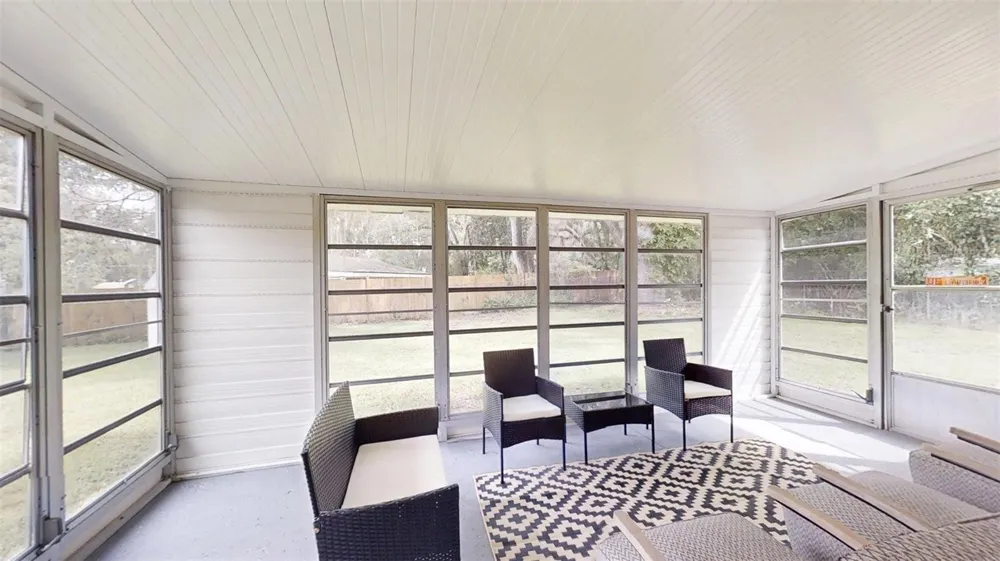 1335 NE 10TH STREET ocala, FL 34470