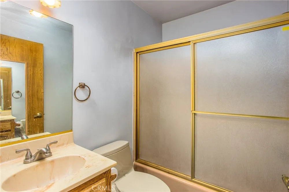 6429 Cedar Avenue Angelus Oaks, CA 92305
