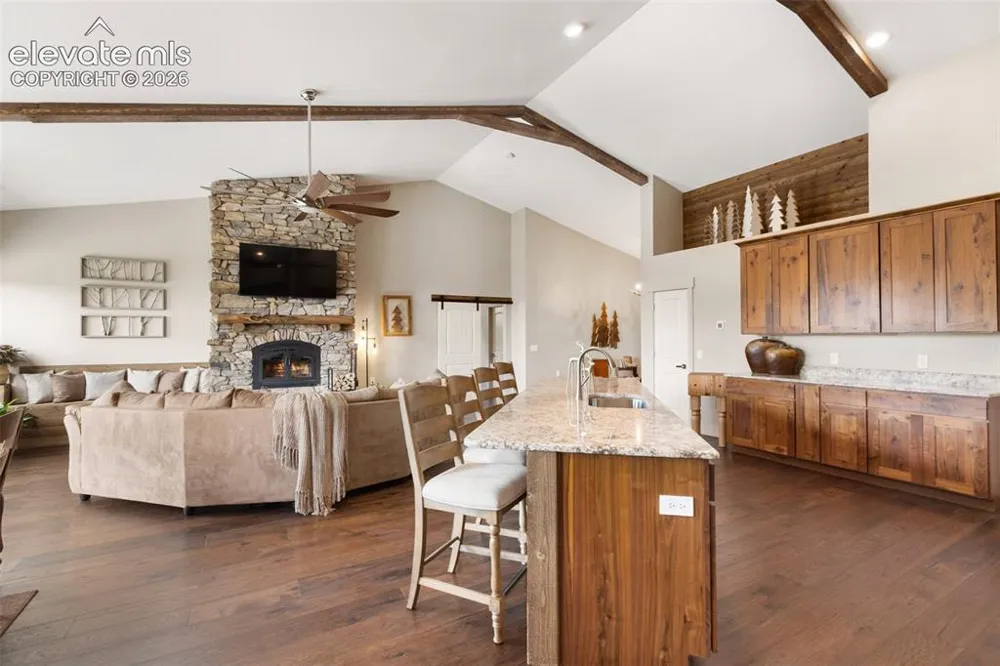 5542 North Road Divide, CO 80814