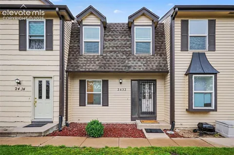 2432 Lexington Village Lane
