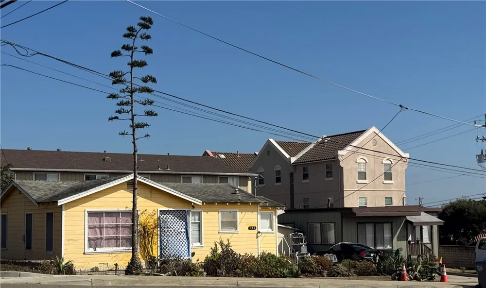 192 7th Grover Beach, CA 93433