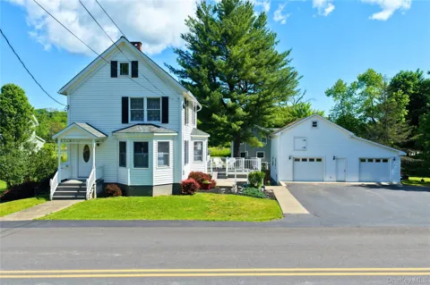 470 W Main Street