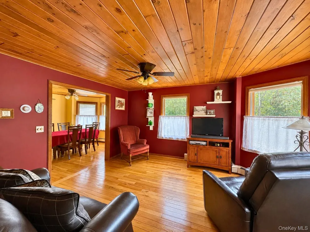 470 W Main Street Catskill, NY 12414