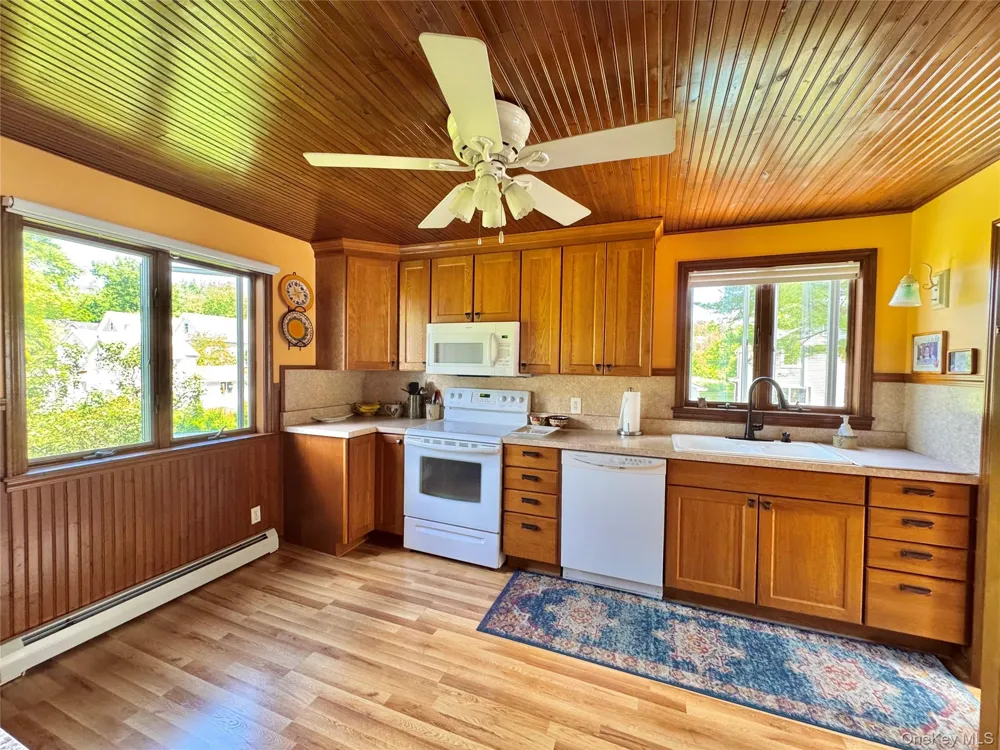 470 W Main Street Catskill, NY 12414
