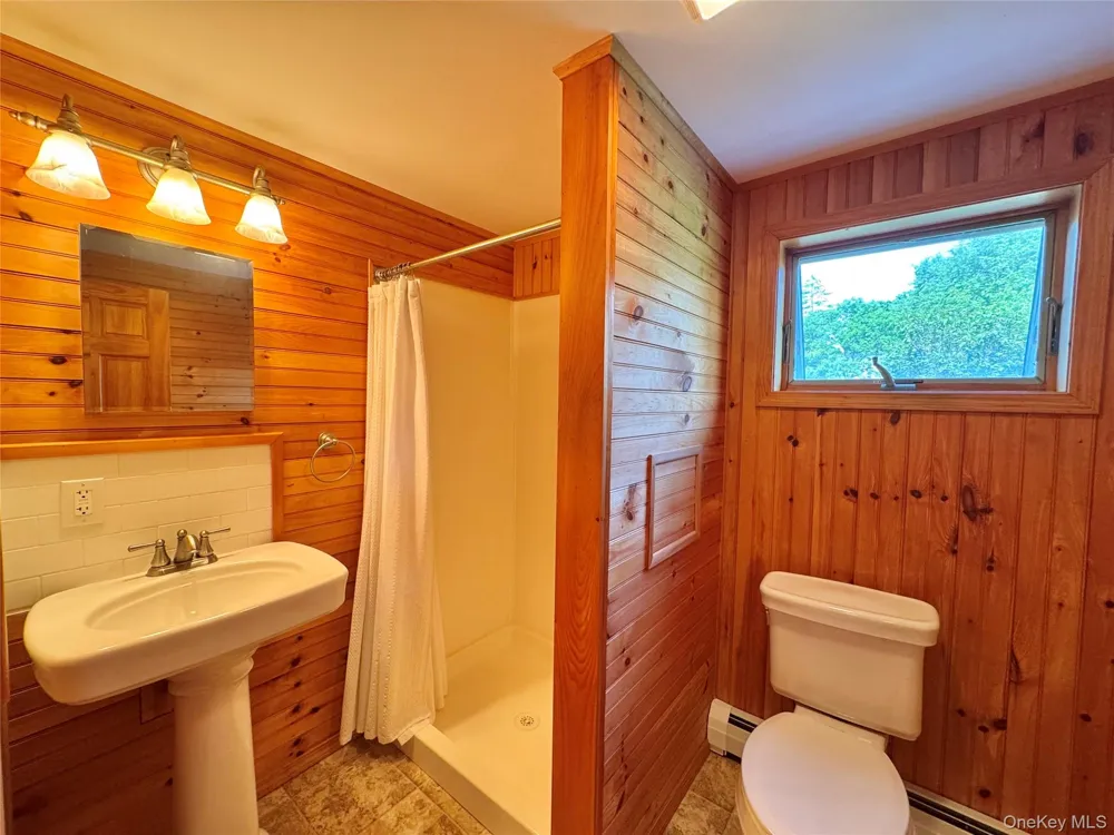 470 W Main Street Catskill, NY 12414