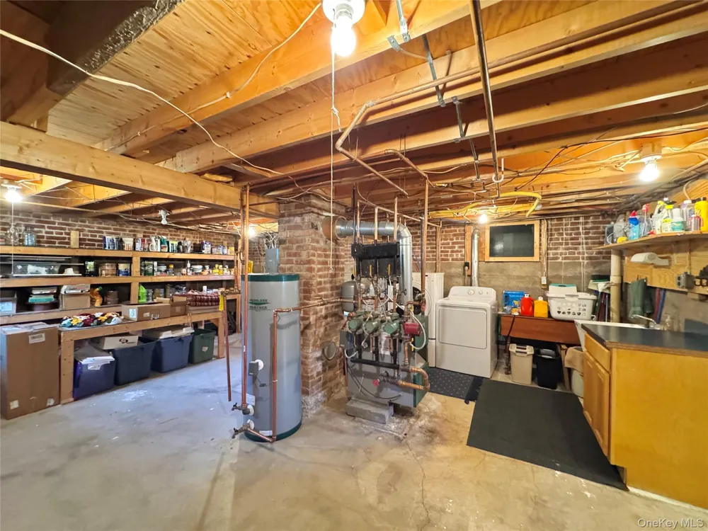 470 W Main Street Catskill, NY 12414
