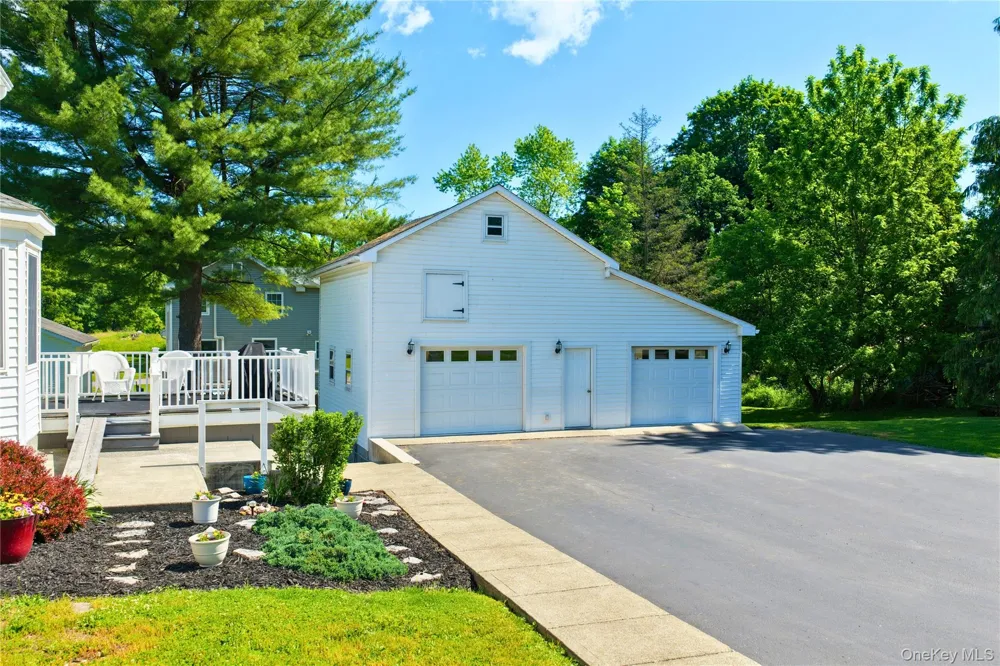 470 W Main Street Catskill, NY 12414