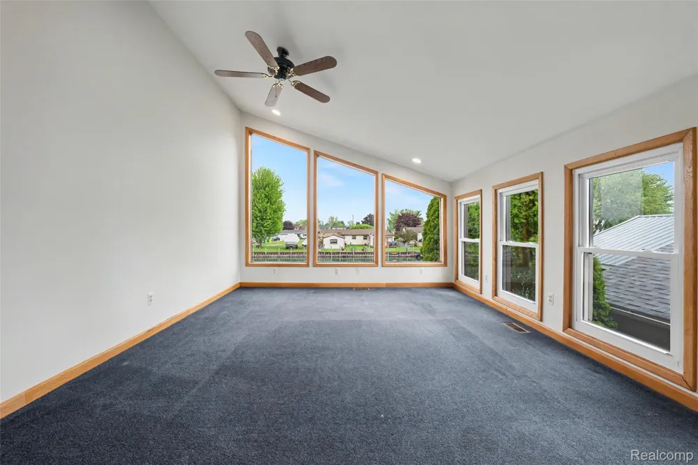 7774 Colony Drive Clay Township, MI 48001