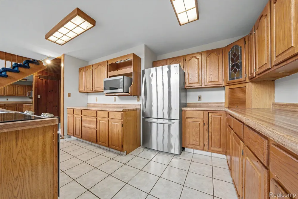 7774 Colony Drive Clay Township, MI 48001