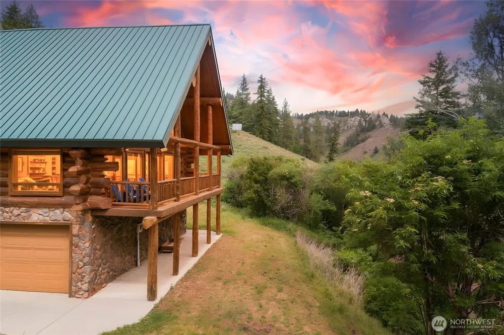 9350 North Fork Road Cashmere, WA 98815
