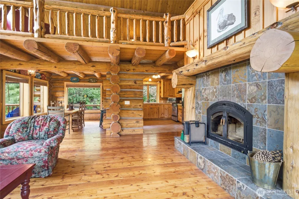 9350 North Fork Road Cashmere, WA 98815