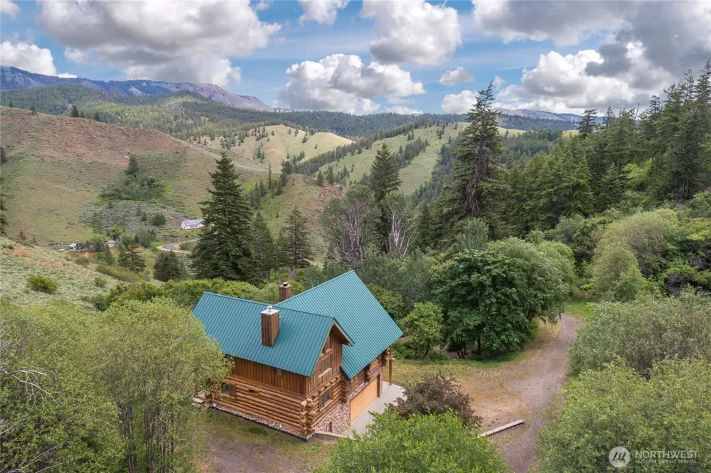 9350 North Fork Road Cashmere, WA 98815