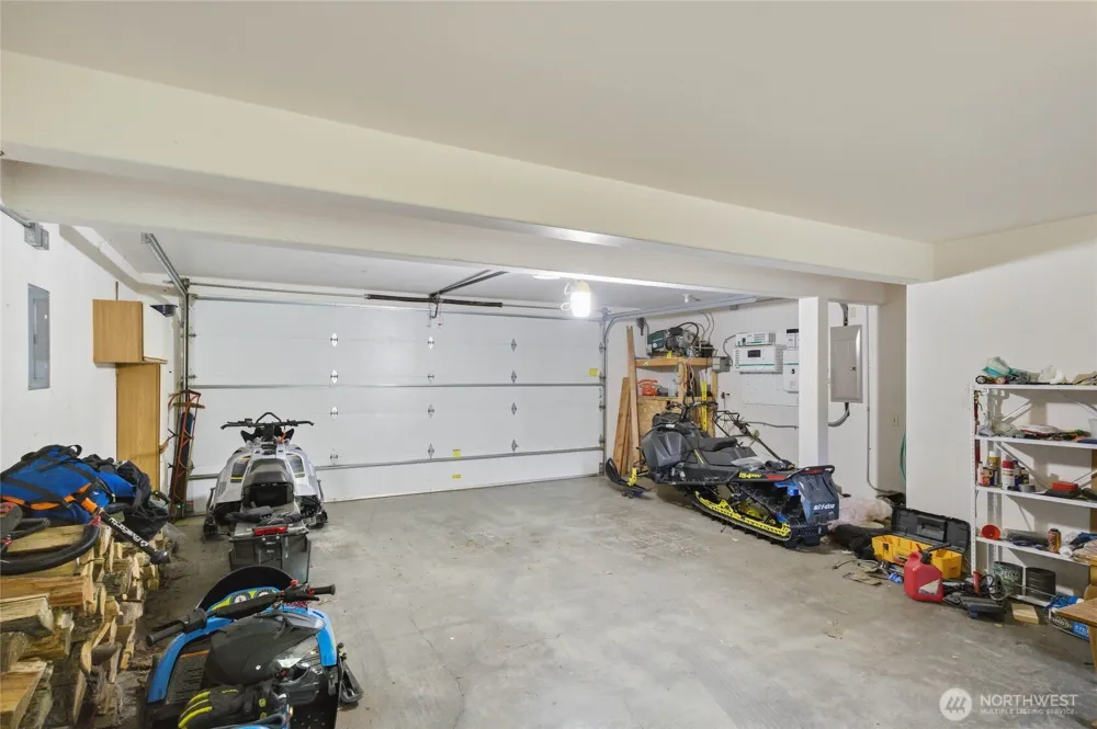 9350 North Fork Road Cashmere, WA 98815