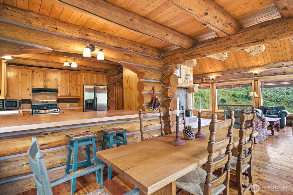 9350 North Fork Road Cashmere, WA 98815