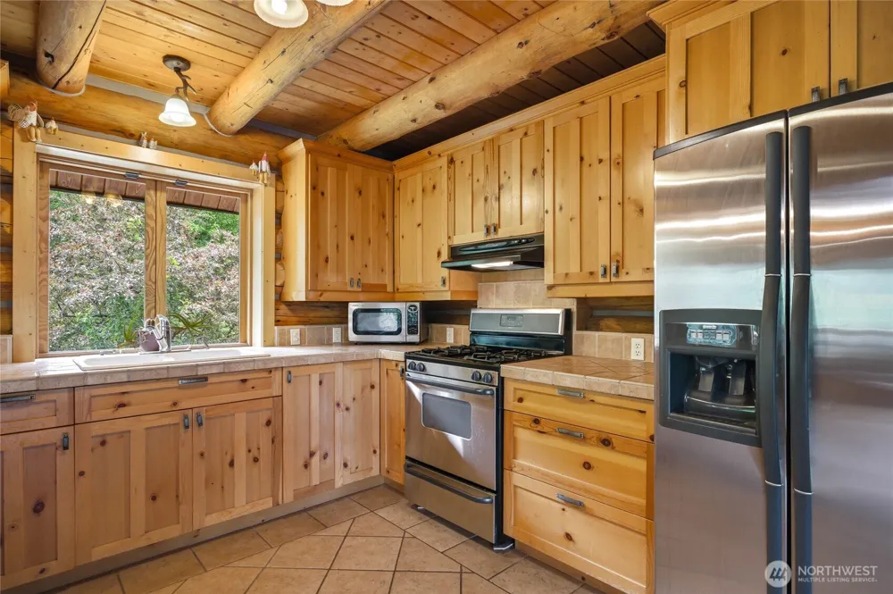 9350 North Fork Road Cashmere, WA 98815