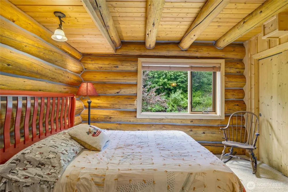 9350 North Fork Road Cashmere, WA 98815