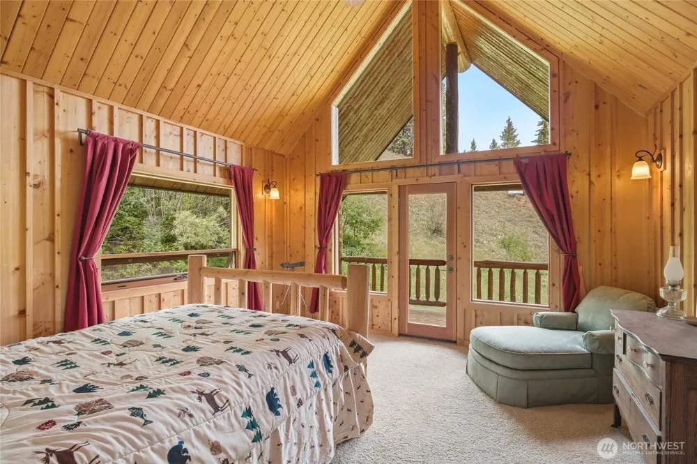 9350 North Fork Road Cashmere, WA 98815