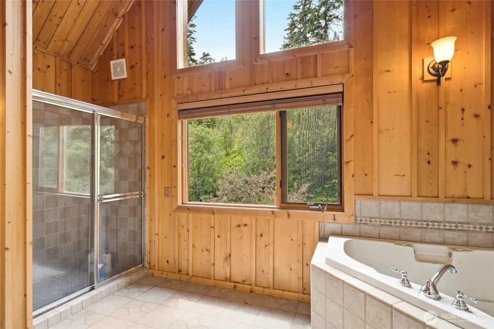 9350 North Fork Road Cashmere, WA 98815