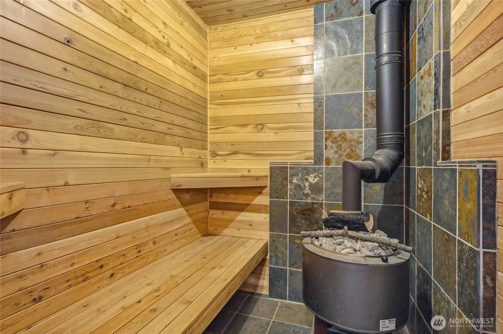 9350 North Fork Road Cashmere, WA 98815