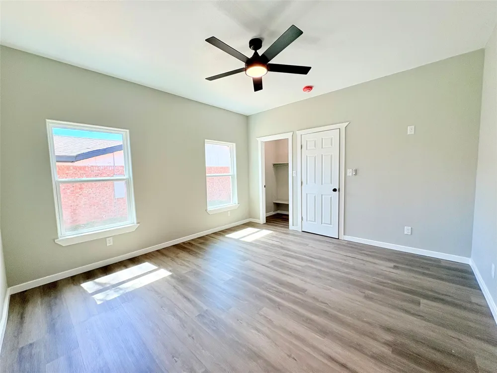 1503 S Rodgers Dr Graham, TX 76450