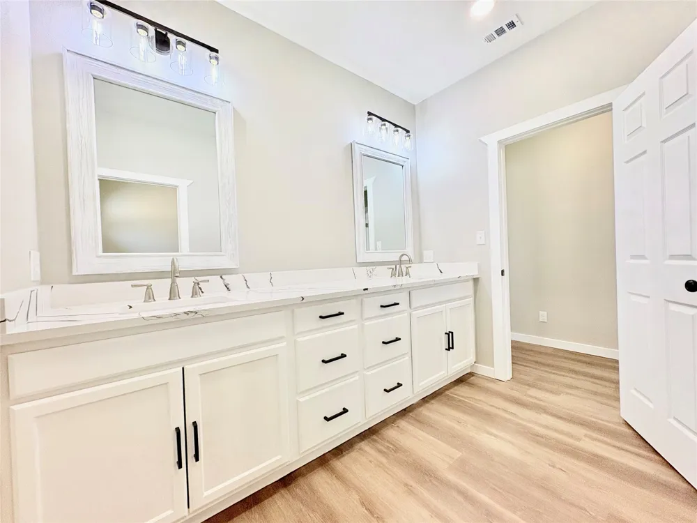 1503 S Rodgers Dr Graham, TX 76450