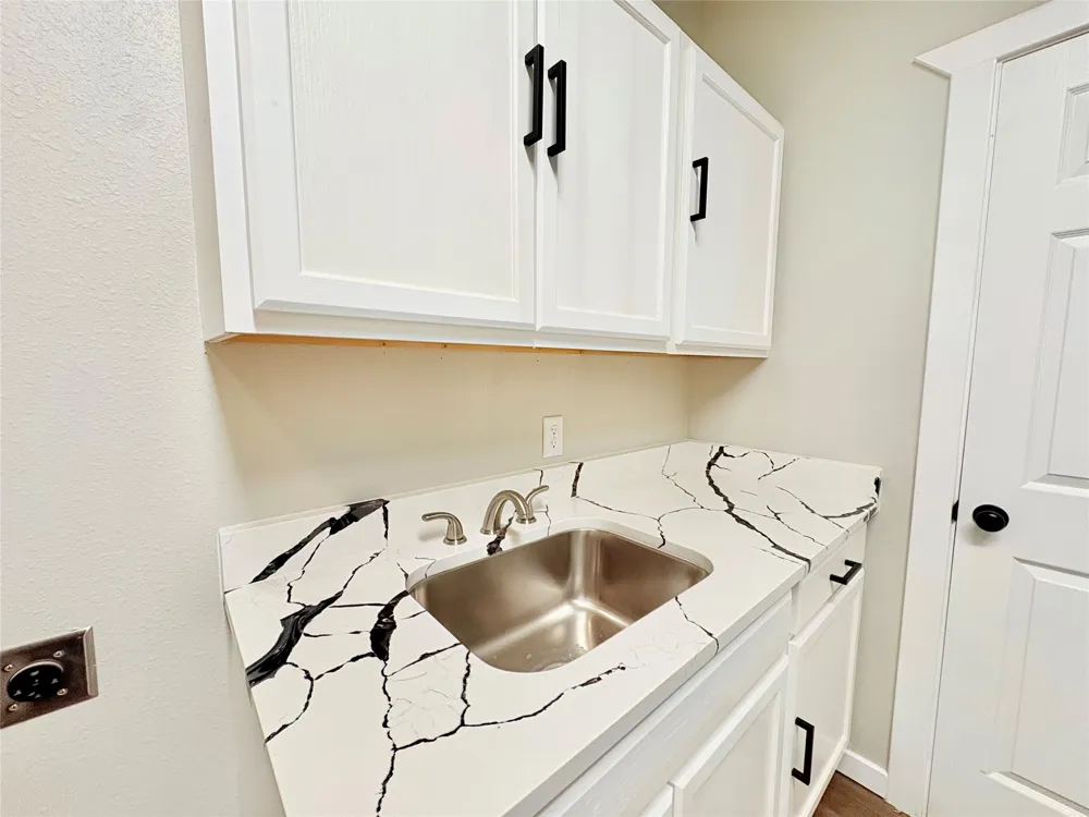 1503 S Rodgers Dr Graham, TX 76450