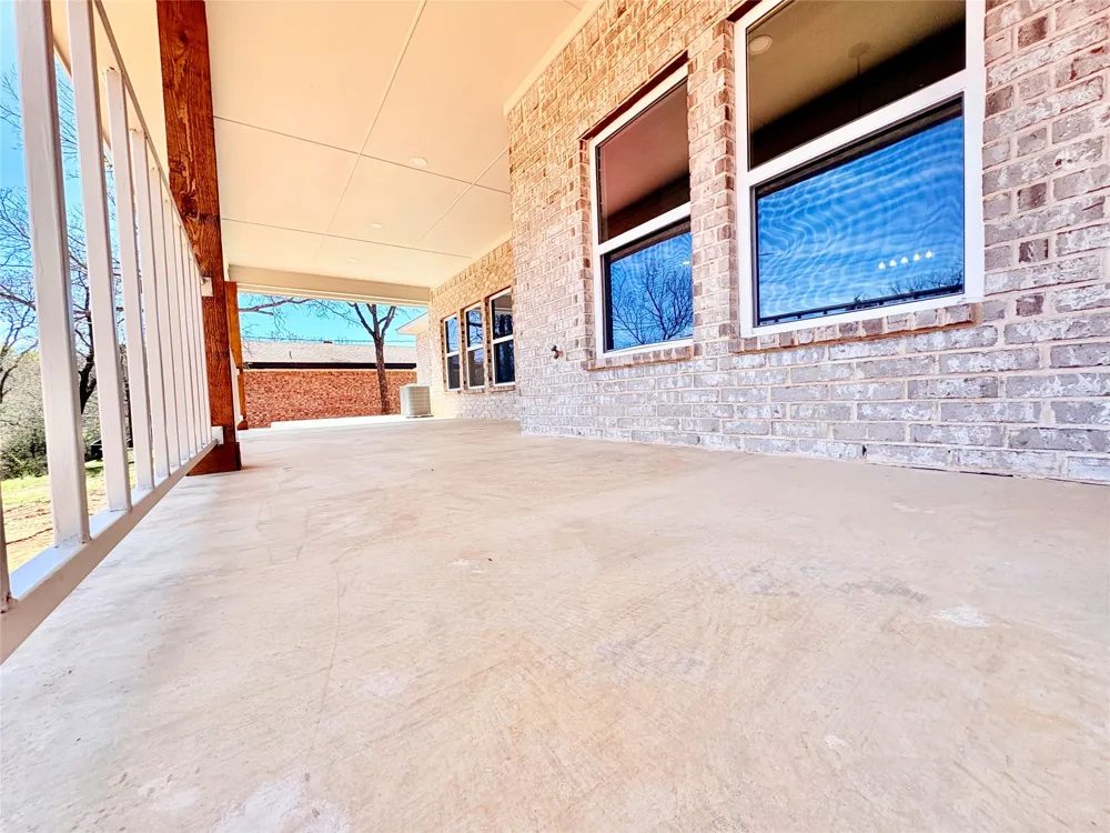 1503 S Rodgers Dr Graham, TX 76450
