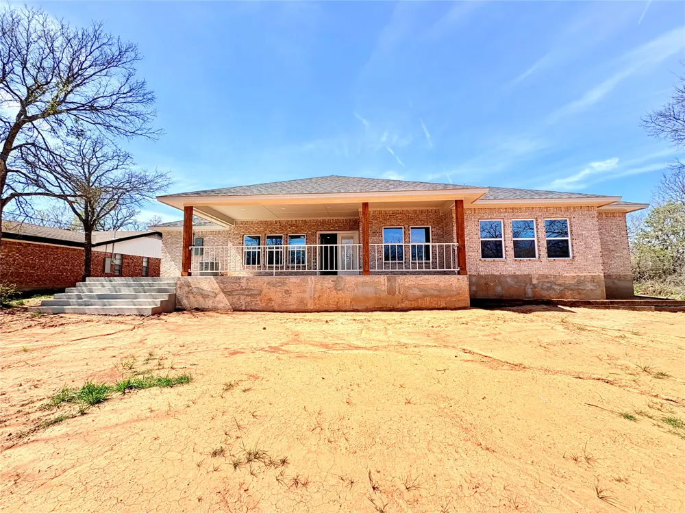 1503 S Rodgers Dr Graham, TX 76450