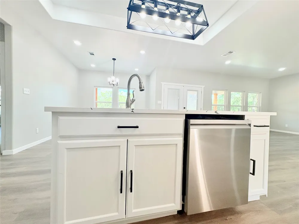 1503 S Rodgers Dr Graham, TX 76450
