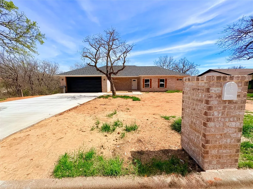 1503 S Rodgers Dr Graham, TX 76450