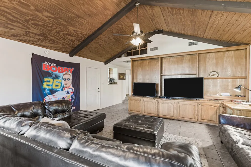 3504 Corto Avenue Fort Worth, TX 76109