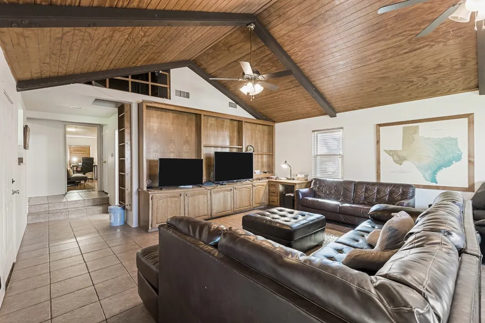 3504 Corto Avenue Fort Worth, TX 76109