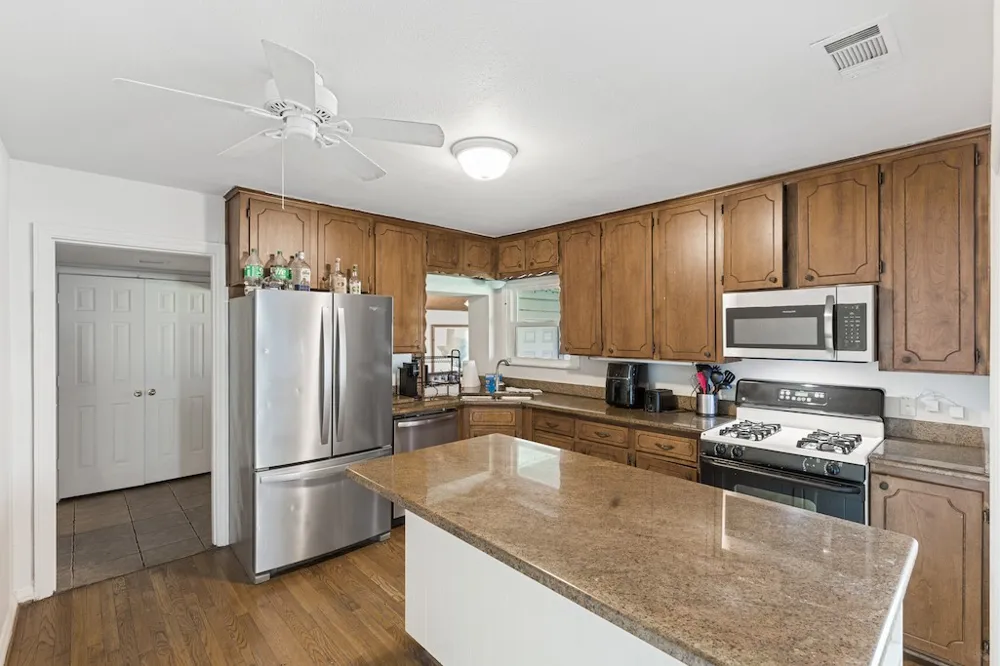 3504 Corto Avenue Fort Worth, TX 76109