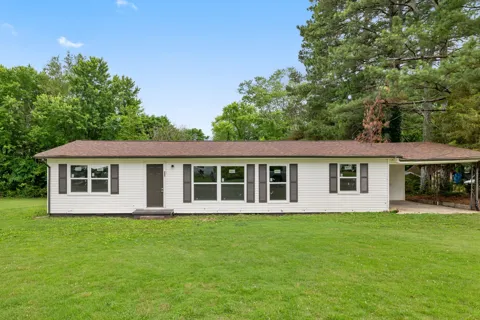 225 Vine Cir
