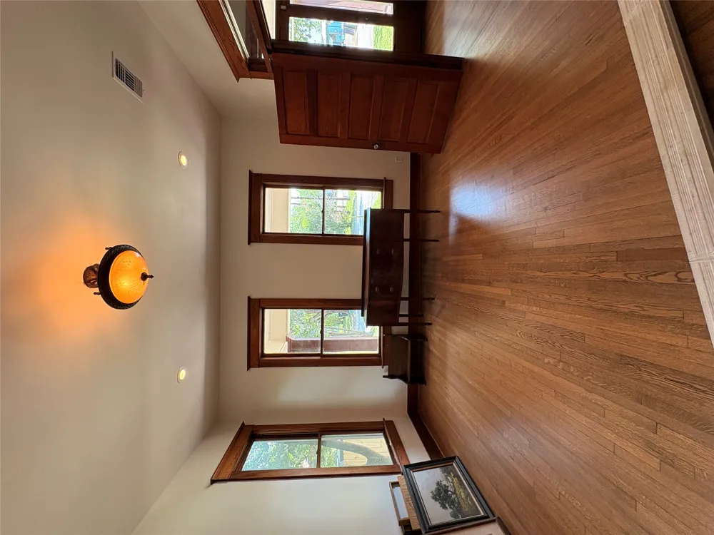105 S Cedar Street Luling, TX 78648