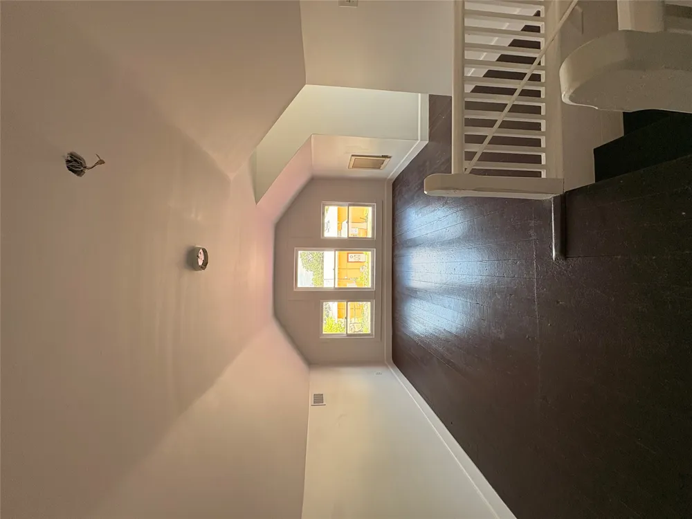 105 S Cedar Street Luling, TX 78648