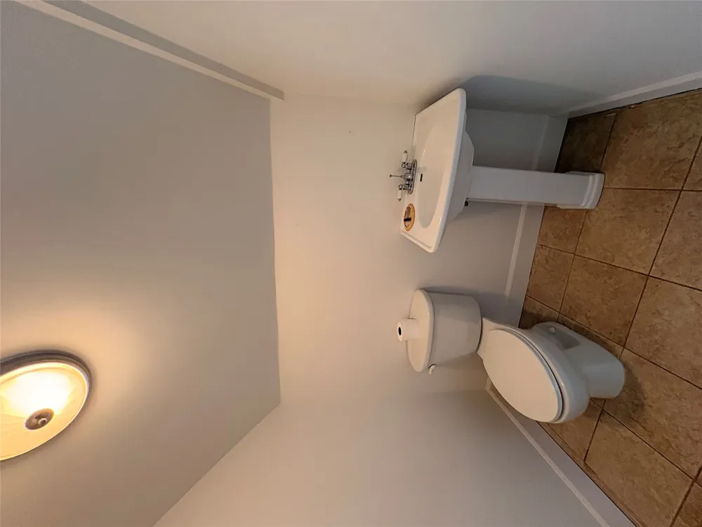 105 S Cedar Street Luling, TX 78648