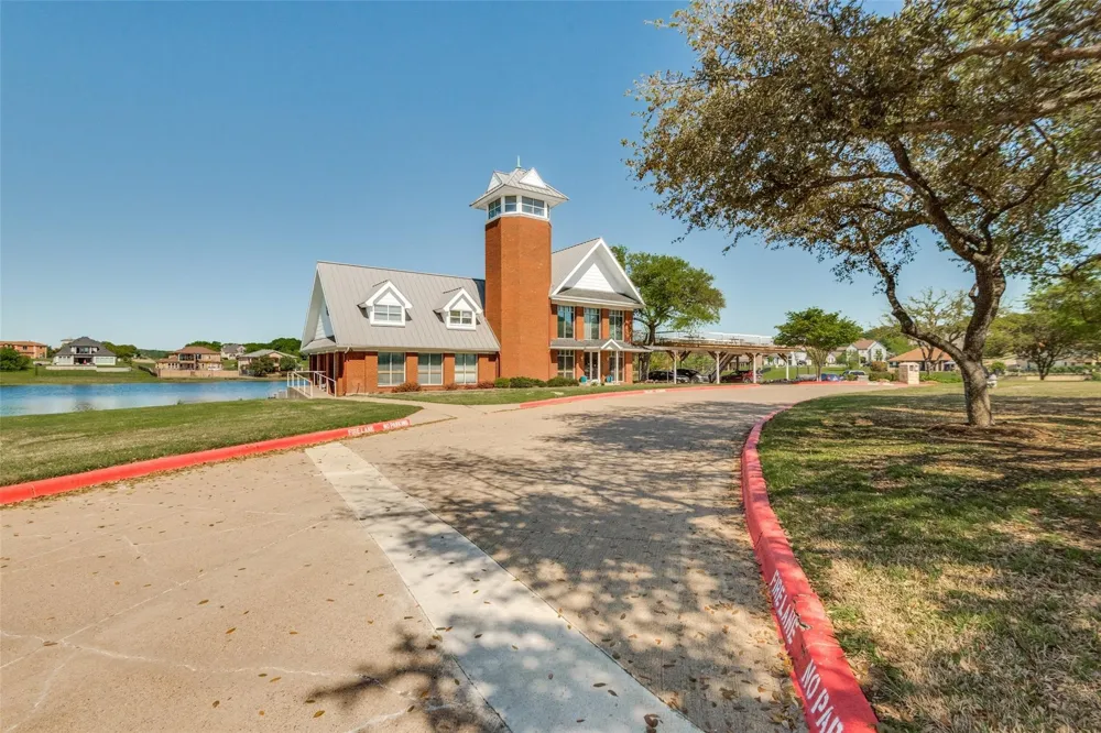 1216 Marker Drive Grand Prairie, TX 75104