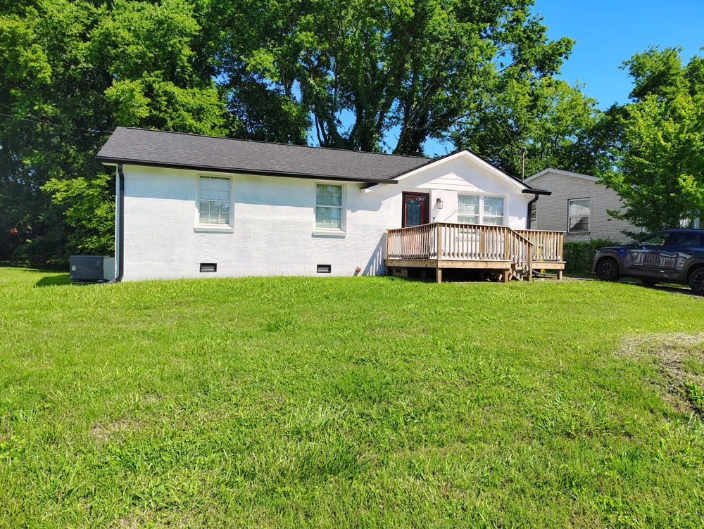 3136 Greggwood Dr