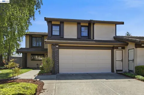 6010 Peppertree Ct