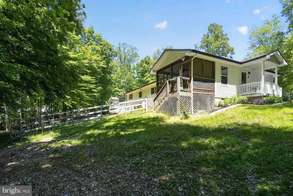 15350 CHRISTY LANE Waldorf, MD 20601