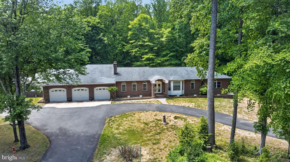 15350 CHRISTY LANE Waldorf, MD 20601